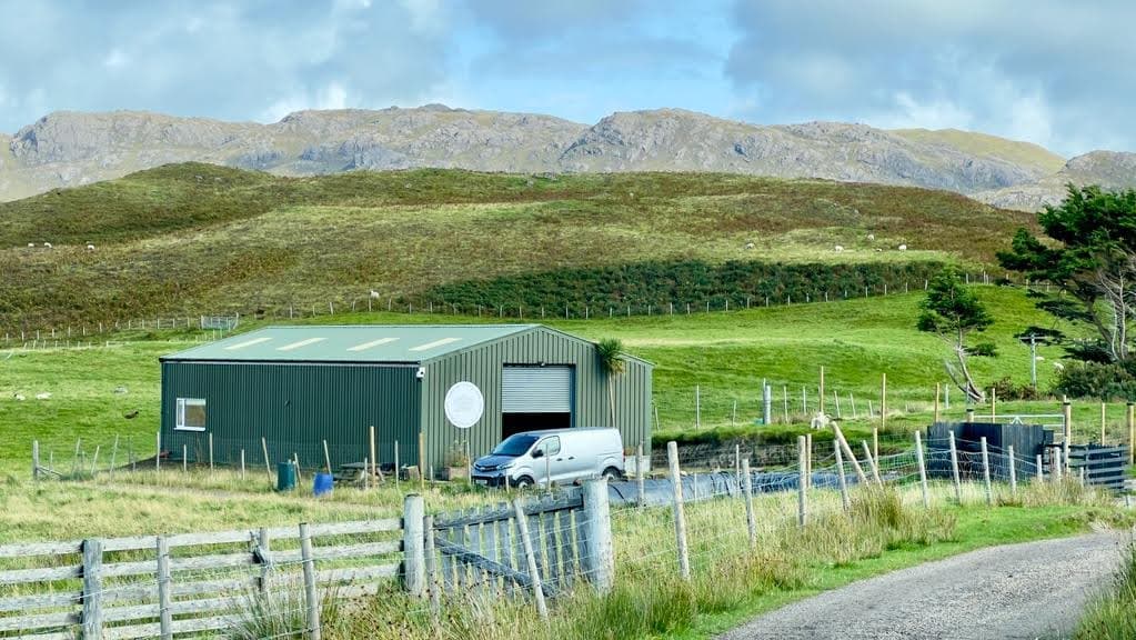 Igneous Gin, Shed on the Rocks, Ardnamurchan, PH36 4LW
