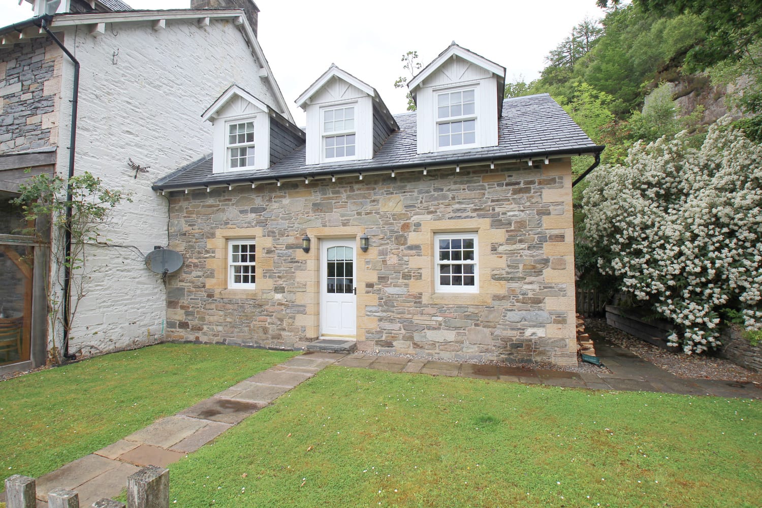 Salen Hotel, Salen, Acharacle, Argyll And Bute, PH36 4JN