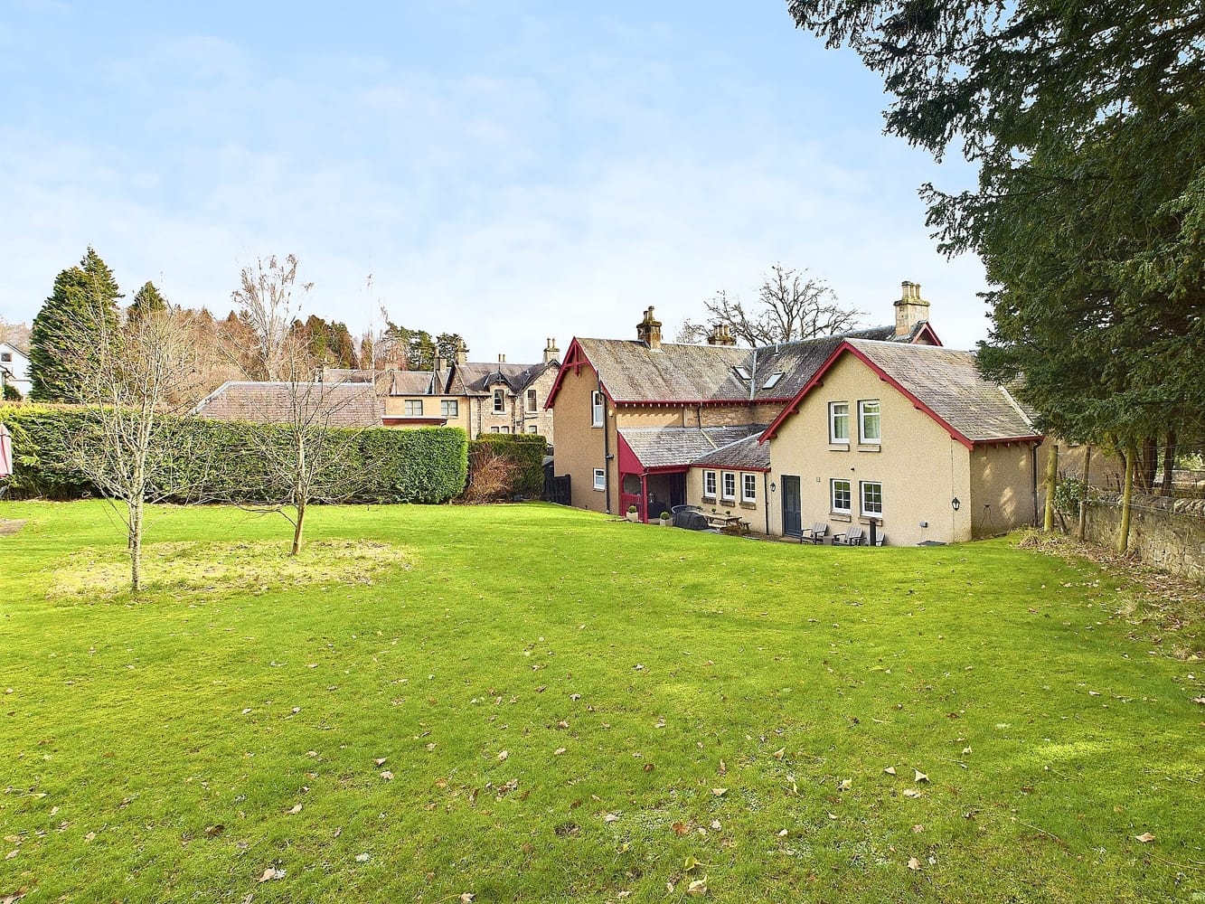 Roseburn, 15 West Moulin Road, Pitlochry, Perthshire, PH16 5EA