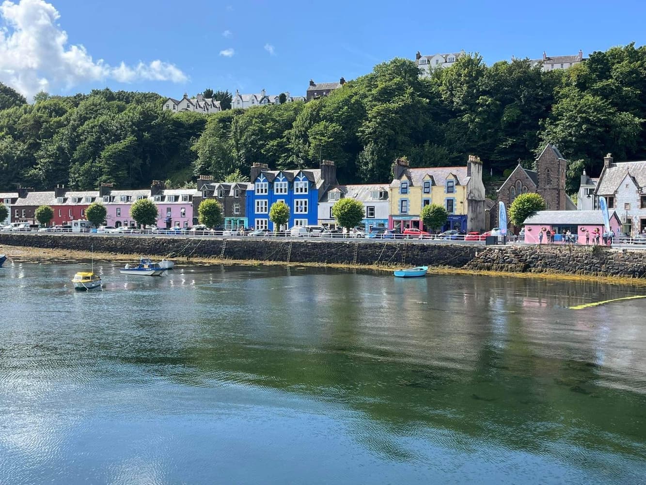 MacDonald Arms Hotel, Main Street, Tobermory, Isle of Mull, PA75 6NT