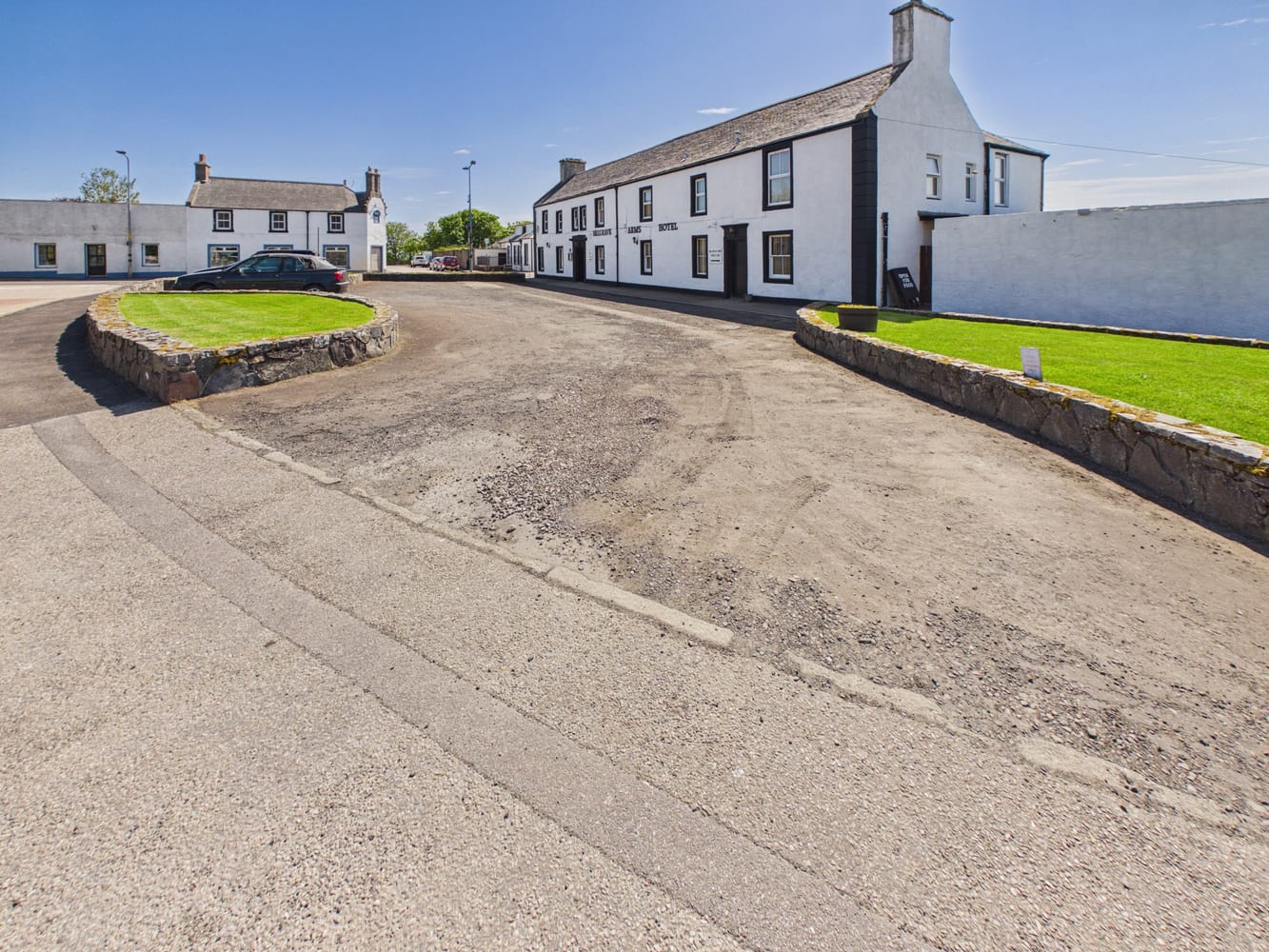 Belgrave Arms Hotel, Dunrobin Street, Helmsdale, Highland, KW8 6JX
