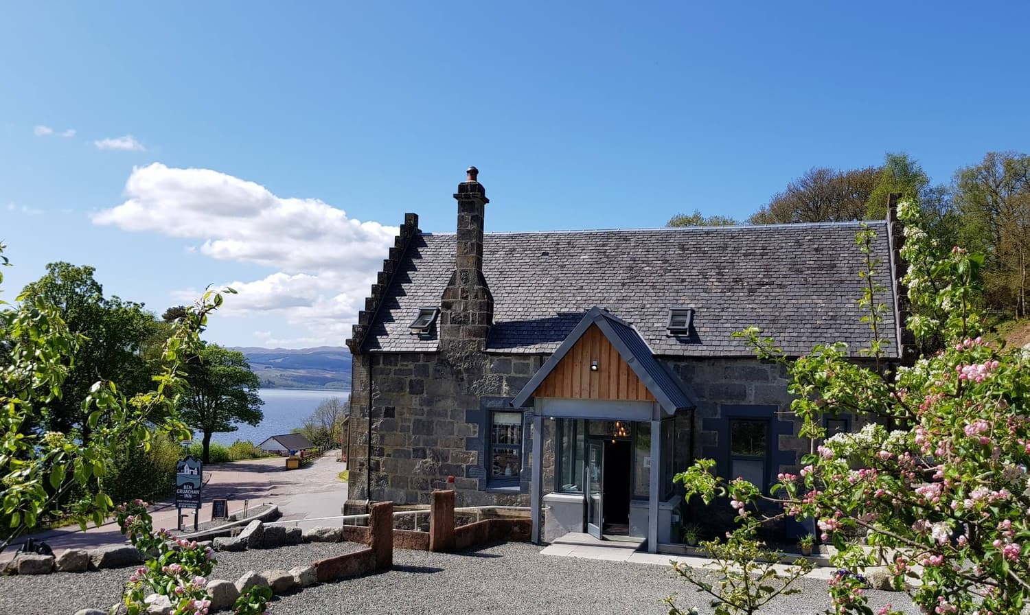 Ben Cruachan Inn, Lochawe, Dalmally, Argyll & Bute, PA33 1AQ