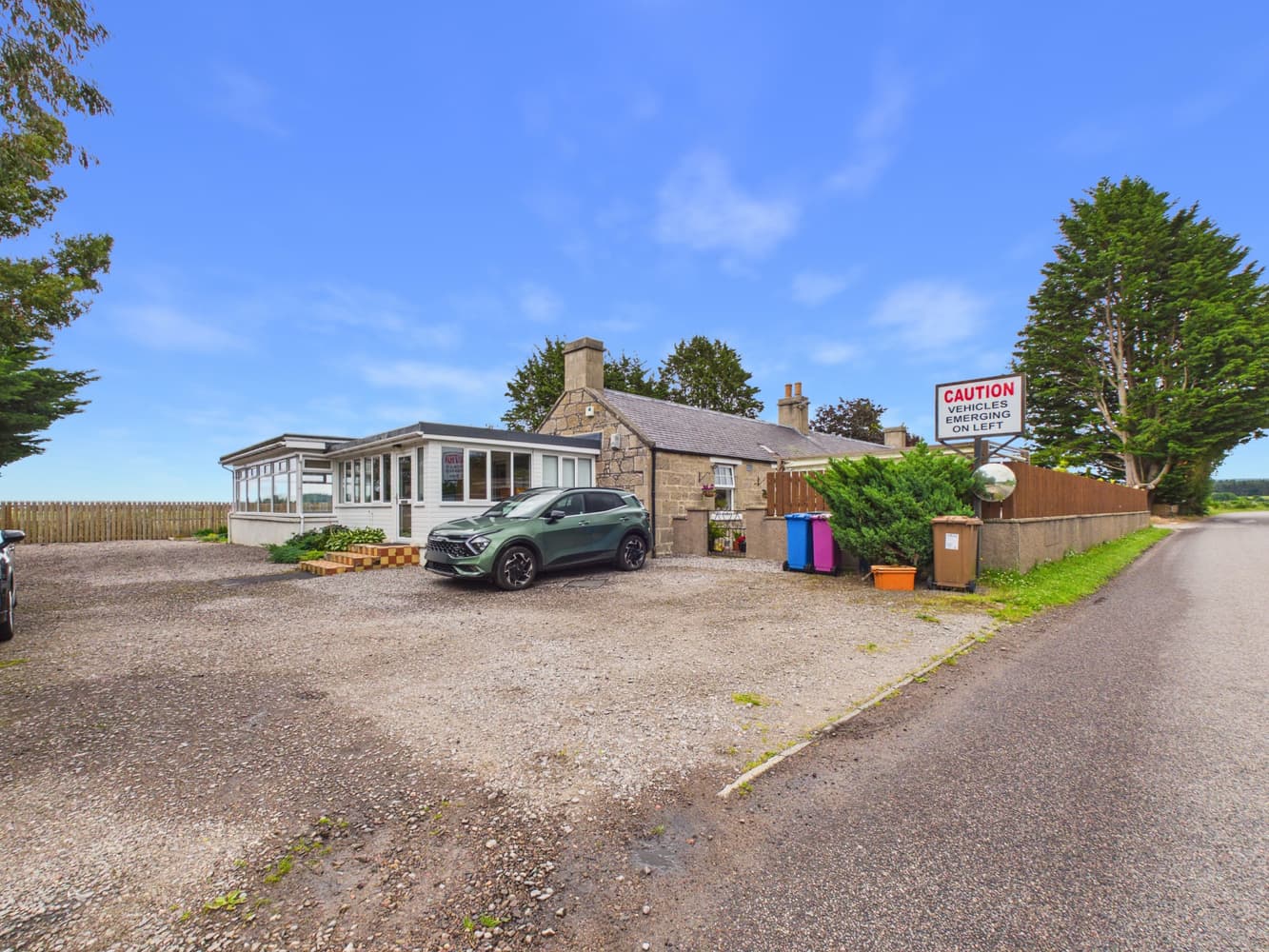 Elizabethan, Mondole, Forres, IV36 2TA